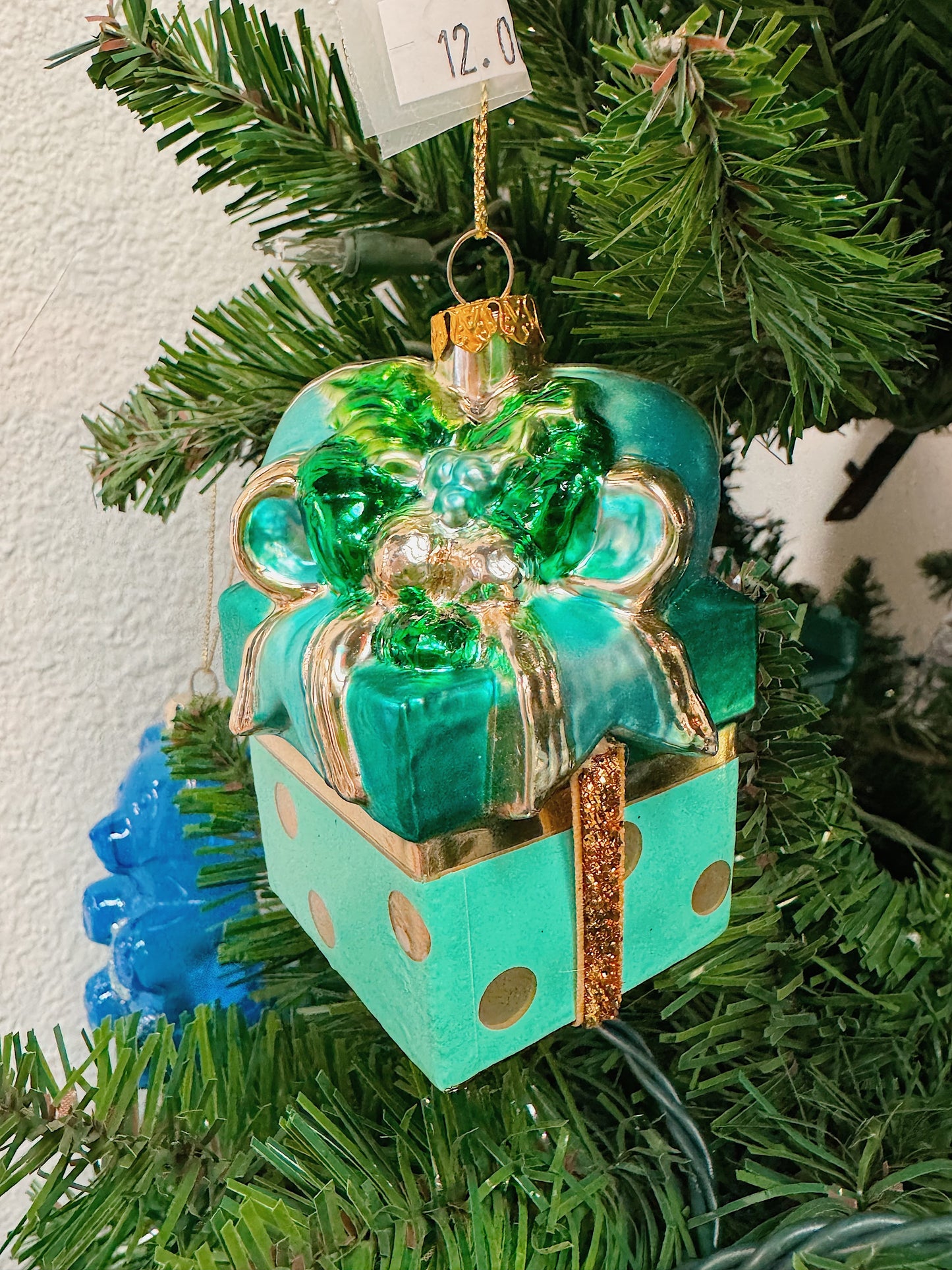 Green Dotted Present Ornament