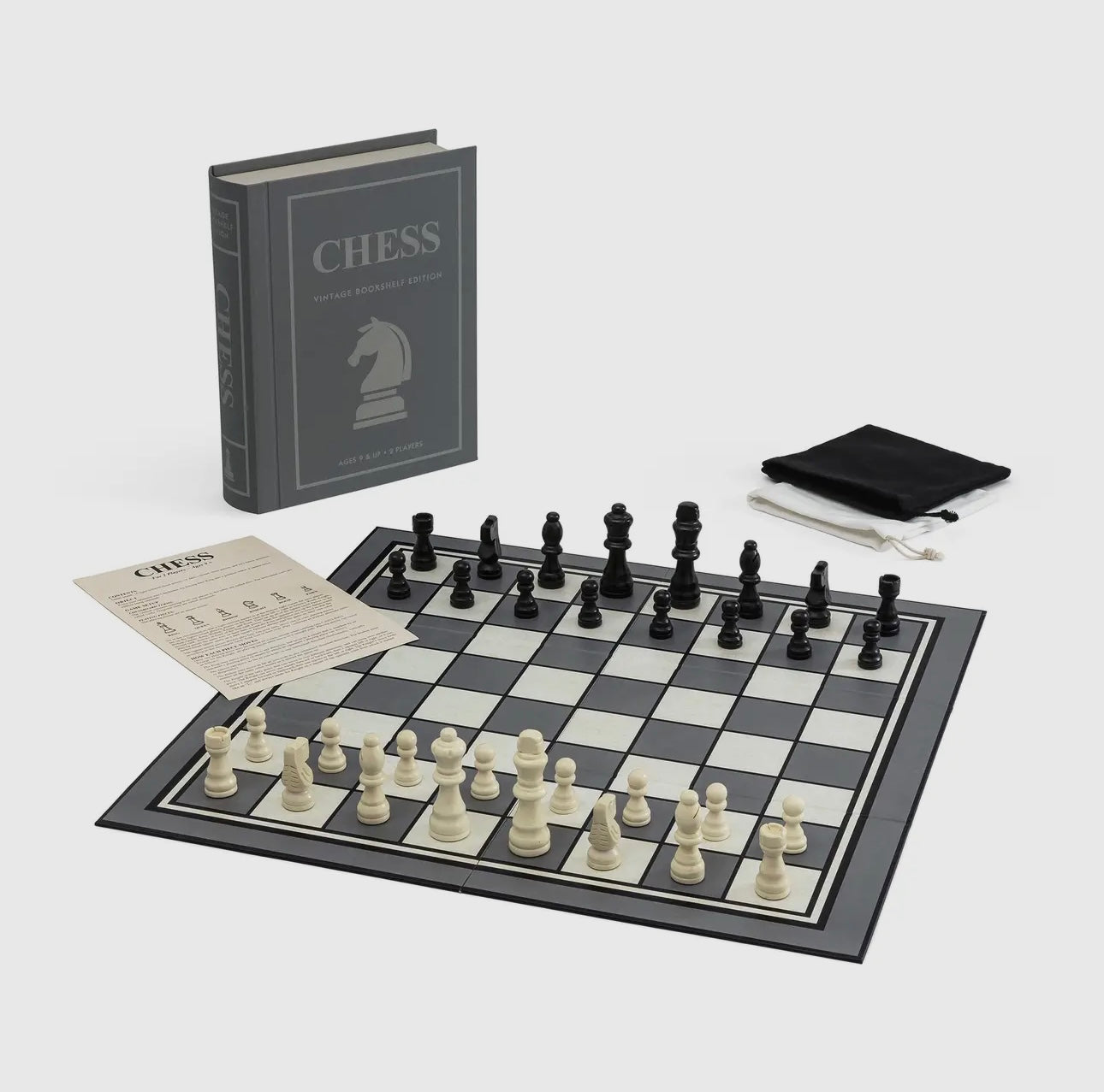 Chess Vintage Bookshelf Game