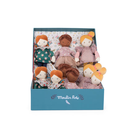 La Parisiennes Doll