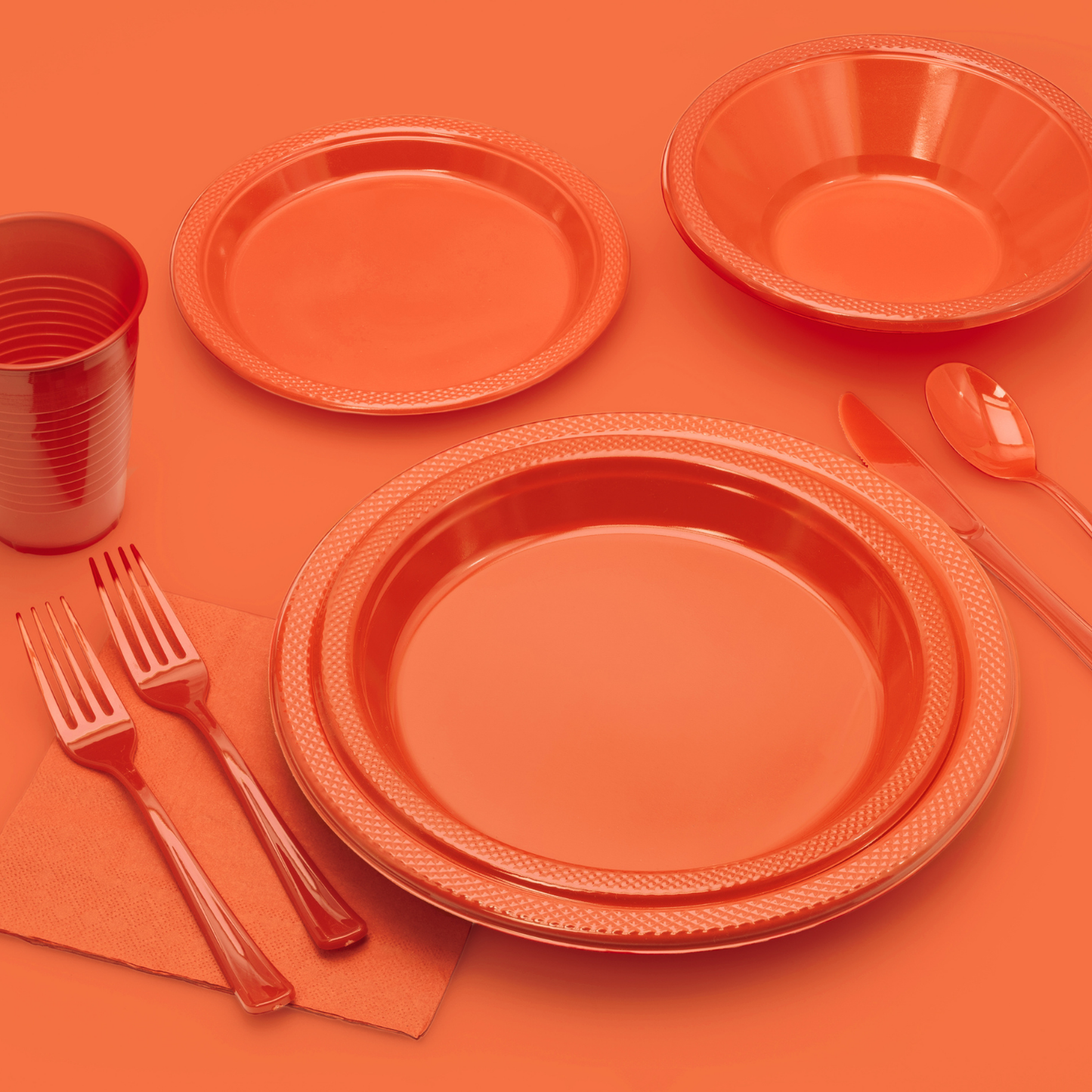 Orange Plastic Plates (7in./50ct.)