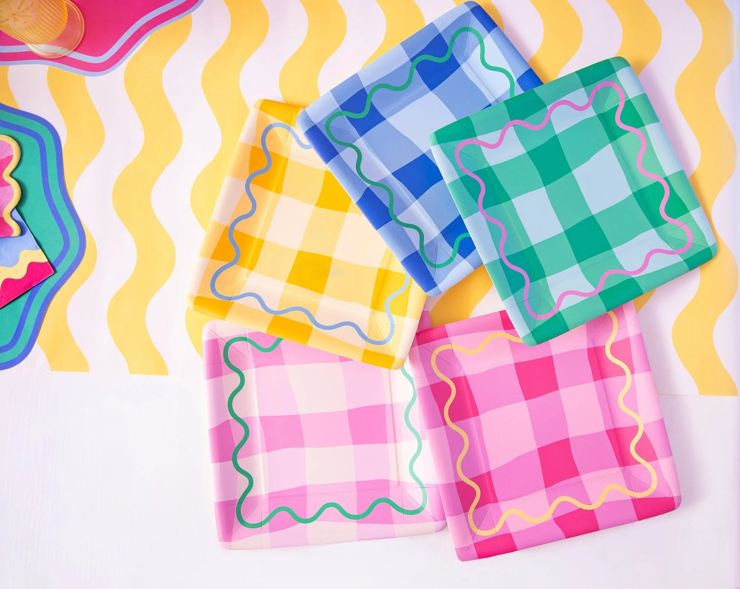 Colorwave Gingham Dinner Plates