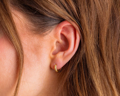 Julia Huggie Earring