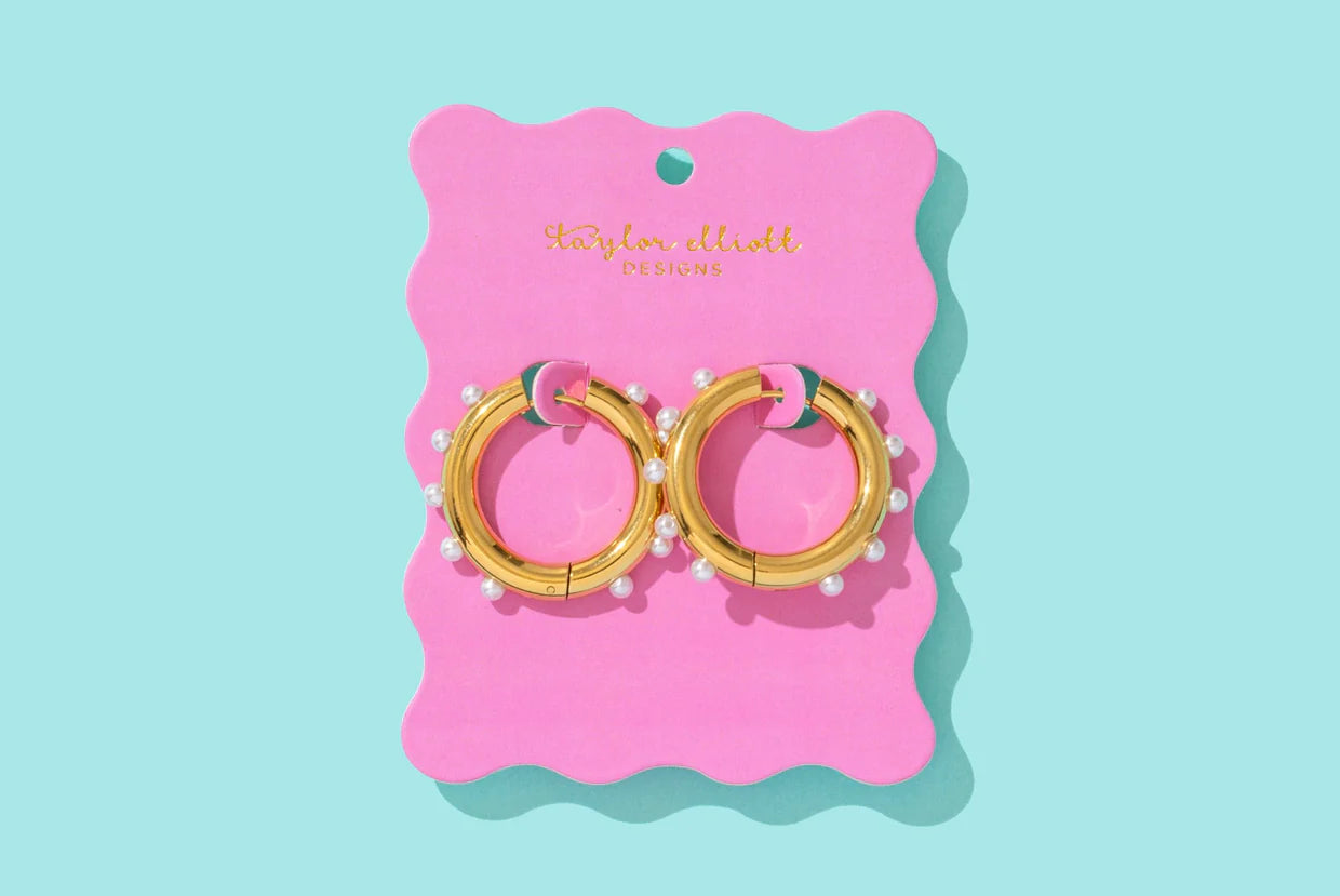 Lola Huggie Earring