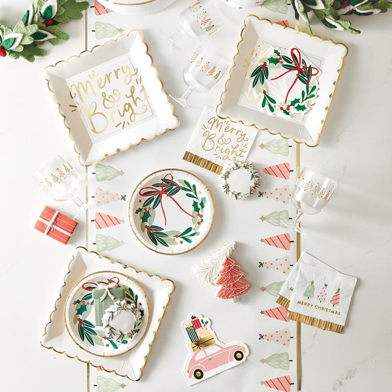 Wreath Shaped Napkins