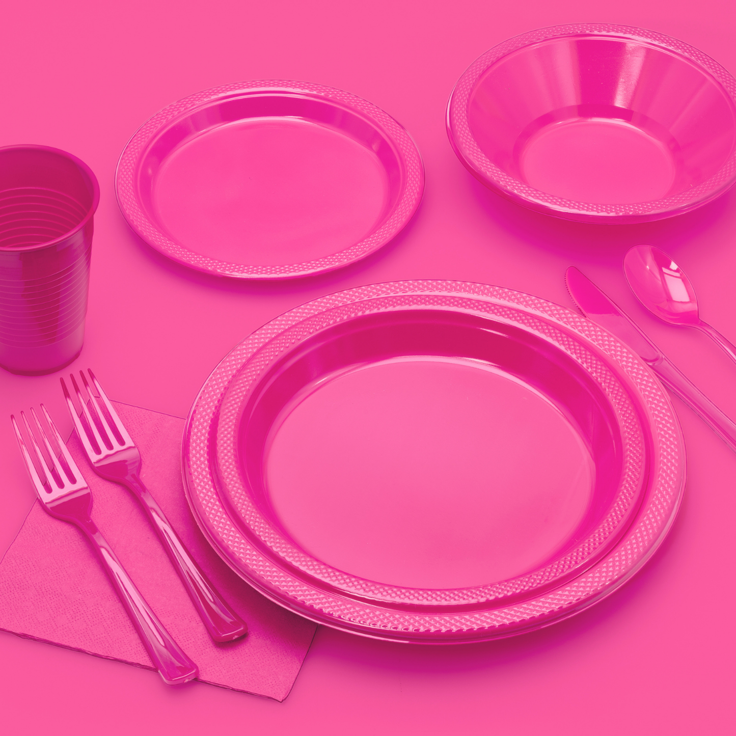 Hot Pink Plastic Plates (9in./50ct.)