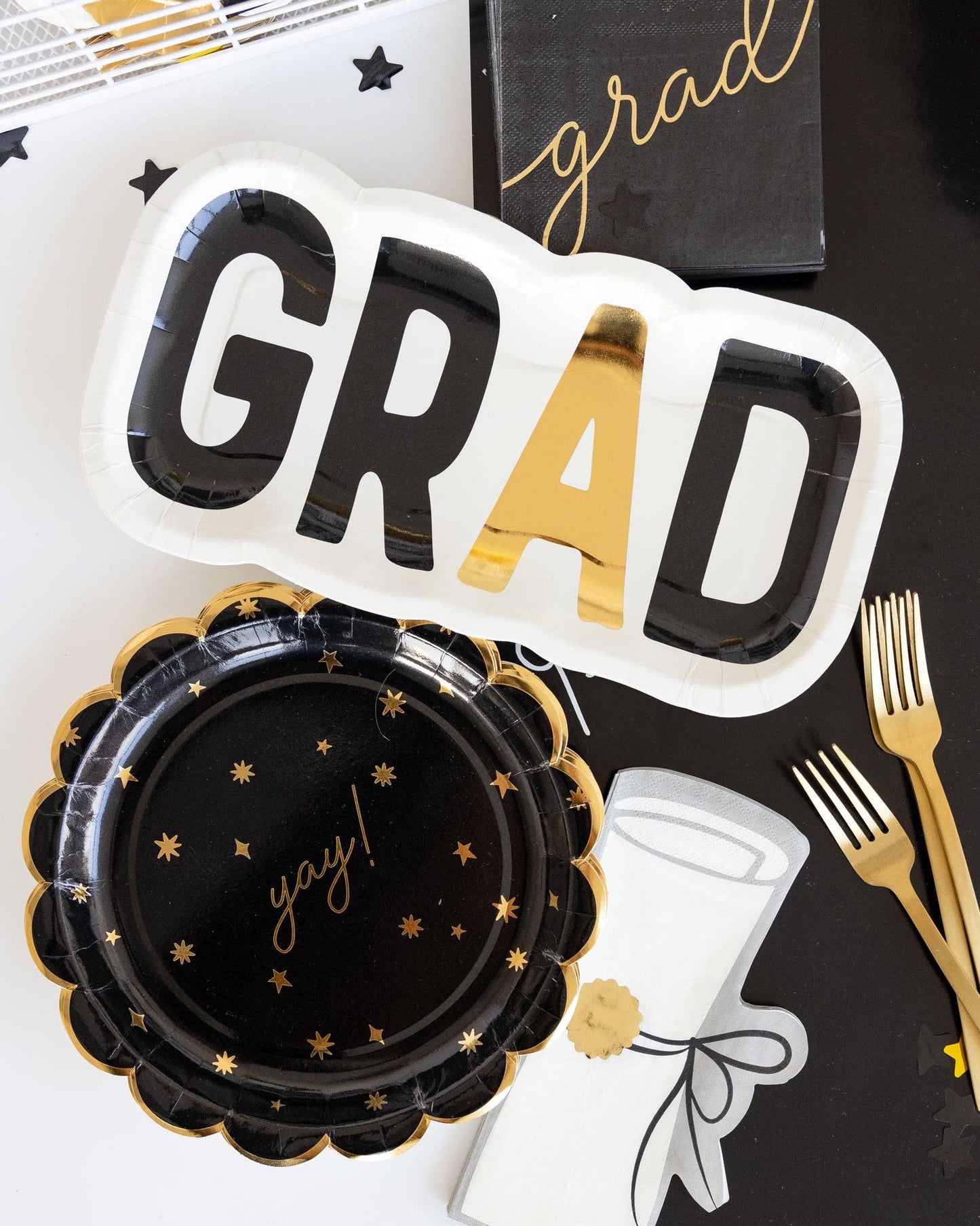 "GRAD" Paper Plate